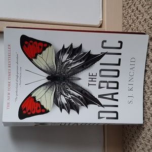 🌼5 for $25🌼 The Diabolic by S.J Kincaid